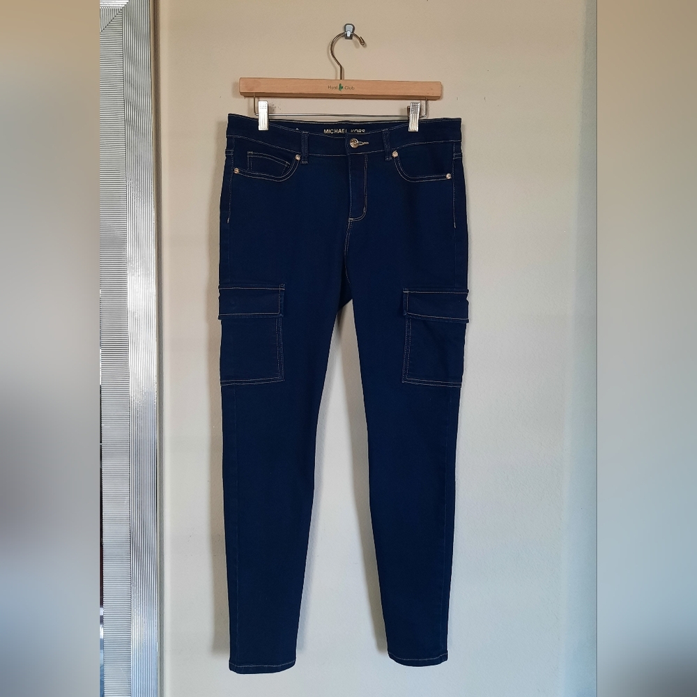 Dark Blue Women's Izzy Skinny Cargo Jeans Chic Modern